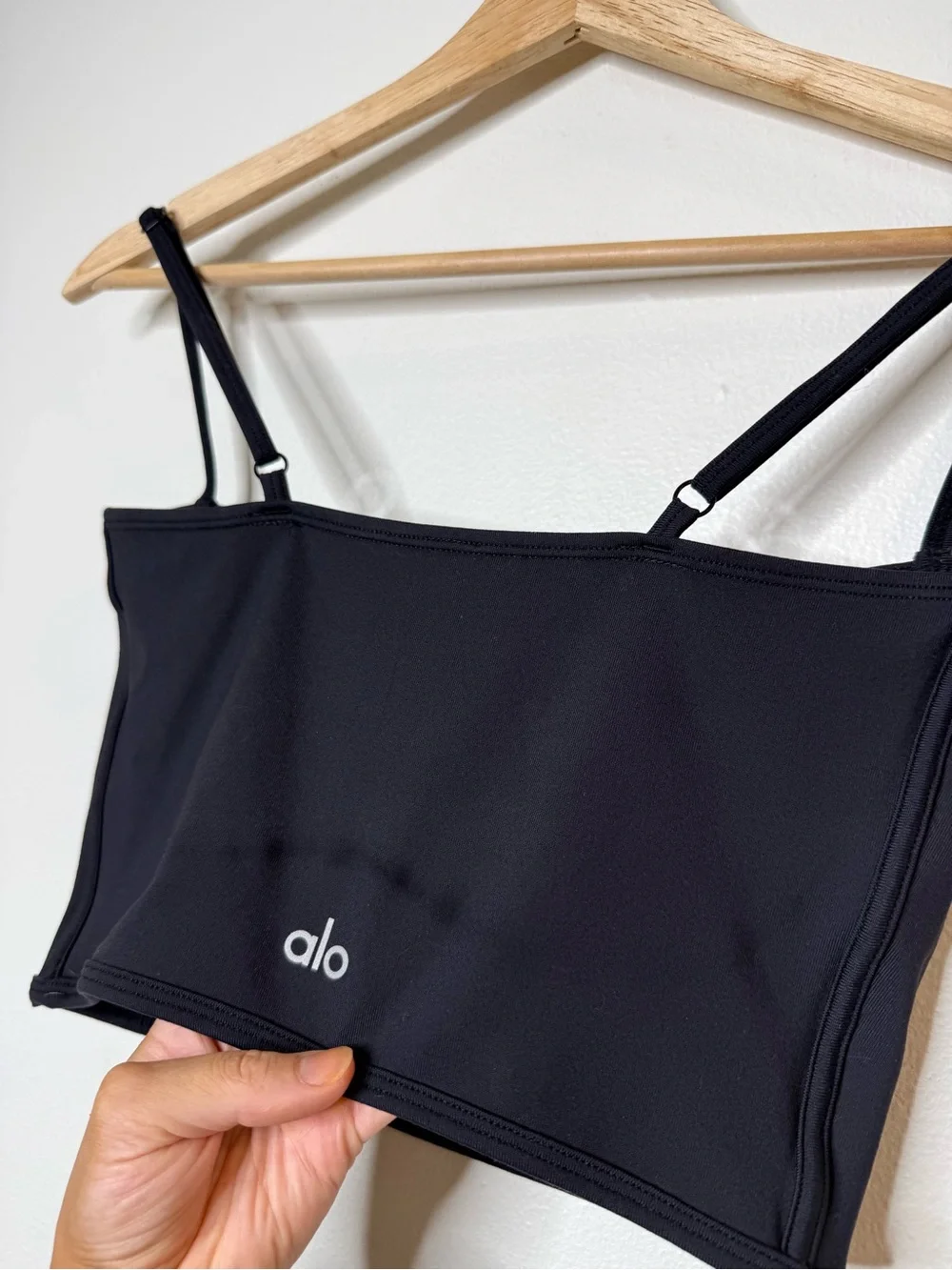 Alo Yoga Streamline Airbrush Crop Top in black size small